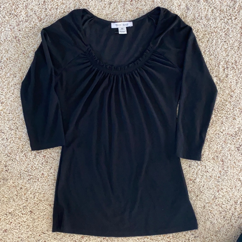 Women’s White House black market top